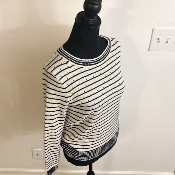 J. Crew Wool and Alpaca Blend Lightweight Horizontal Stripe Sweater, Sz. XS. - Picture 6 of 13
